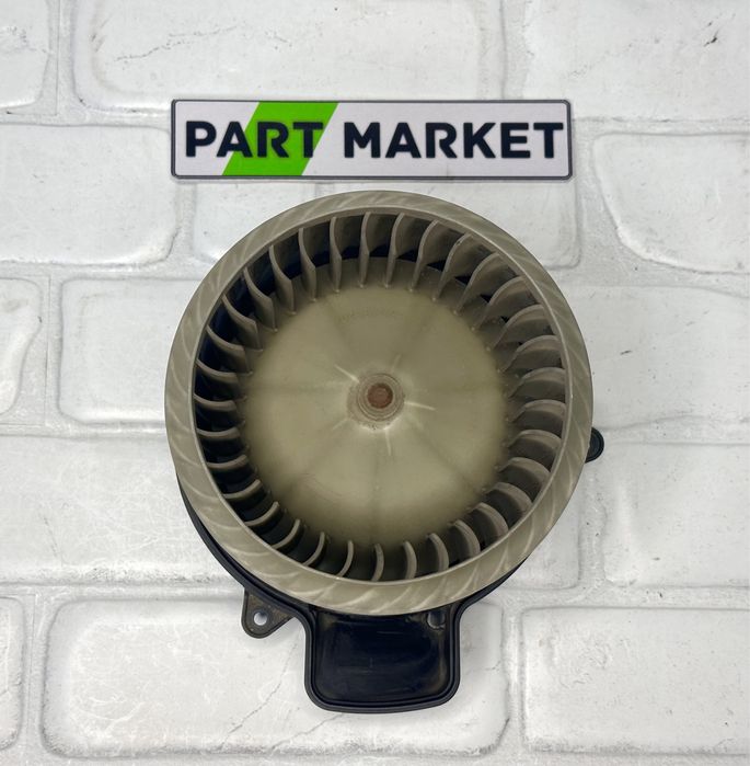 Вентилатор парно AUDI A6 A7 A8 4H1820021B