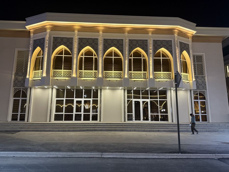 Ofis,magazin,fastfood tarmoqlari uchun ijaraga joy bor 300 kv