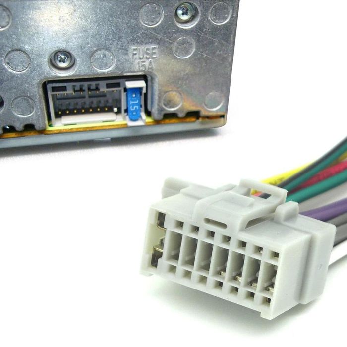 конектор букса за автомобилно радио panasonic cq-c1303u cq-c1304u ...