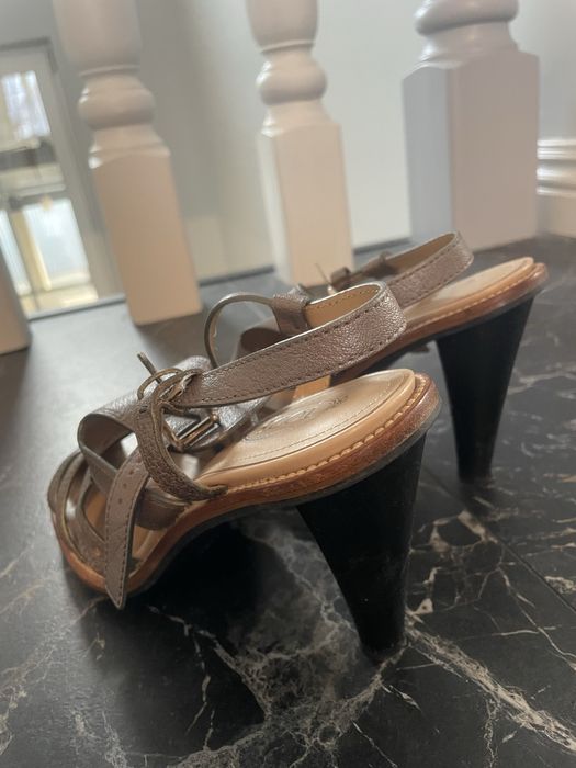 Sandale tods marimea 38