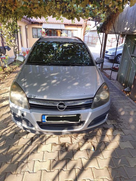 Autoturism OPEL astra H