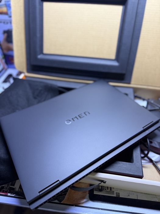Laptop HP Omen I5-13420H / RTX 4050 / 32GB RAm