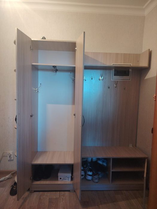 Продам прихожку не дорого
