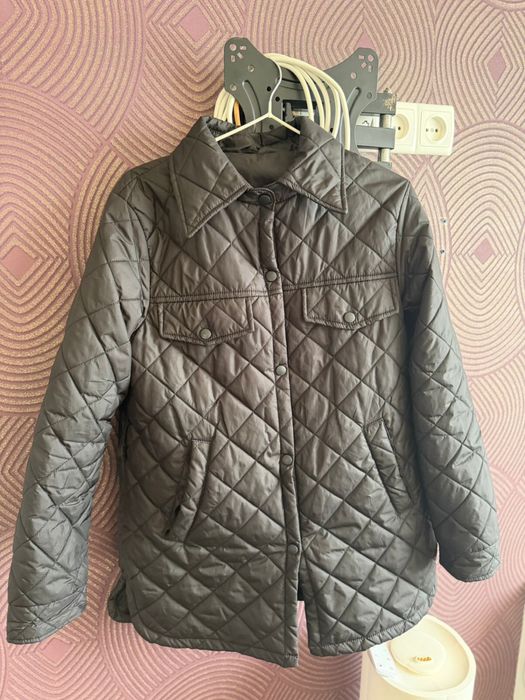 Продам верхнюю одежду