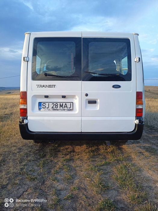 Vând Ford Transit