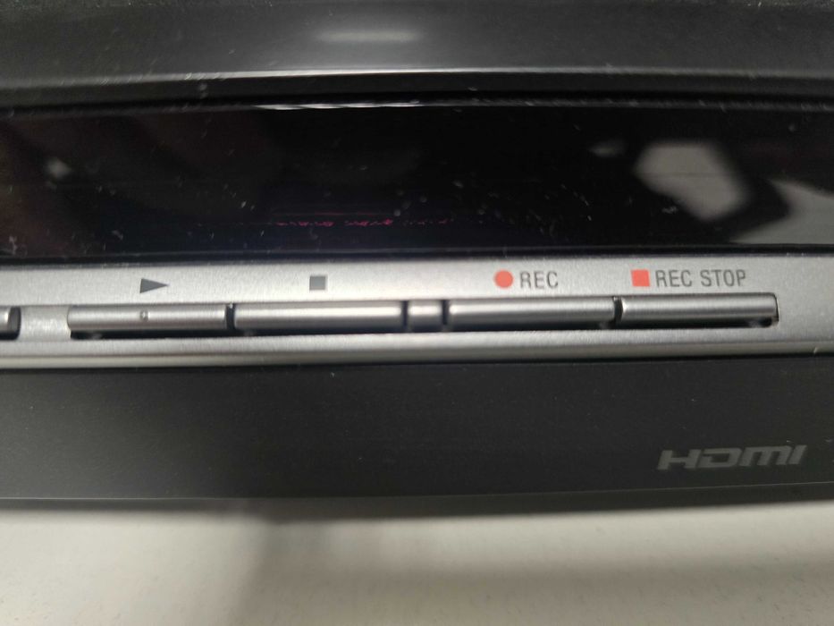 DVD Sony model - RDR - GX350, записващо