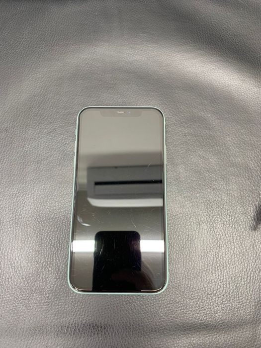 Айфон 11 в идеальном состоянии