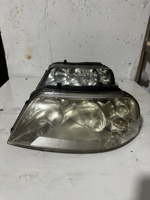 фара на Volkswagen Sharan