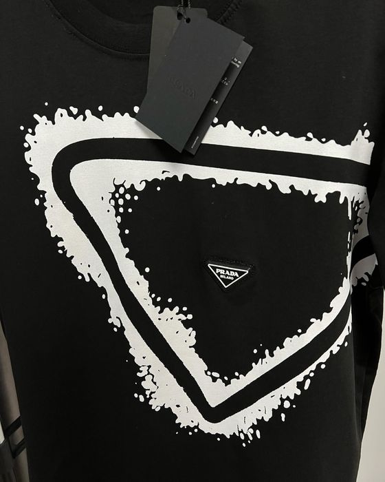 Tricou PRADA super calitate