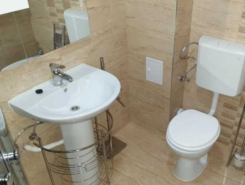 Дава се под наем Тристаен апартамент в Пловдив, Въстанически - 88 кв.м за 510 € - Снимка #1