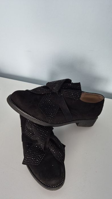 Дамски обувки номер 40