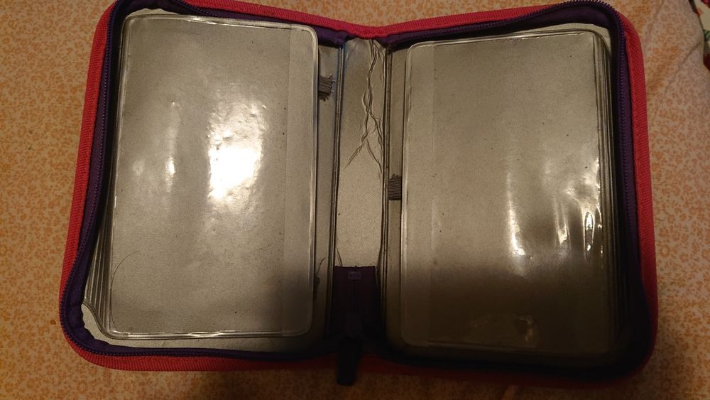 Vând penar DACO/Herlitz