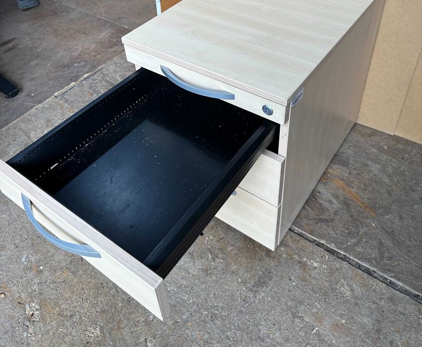 Stoc 100 buc Rollbox Profesional cu 4 sertare metalice SteelCase si rotile; Casetiera birou; Dulap; Container; Carucior cu sertare