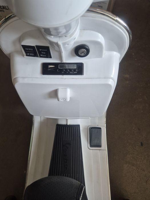 Motocicleta Electrica 6V cu Sunet