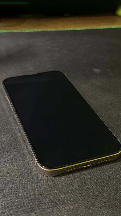 iPhone 13 Pro Max 256GB + подарък калъфи и слушалки