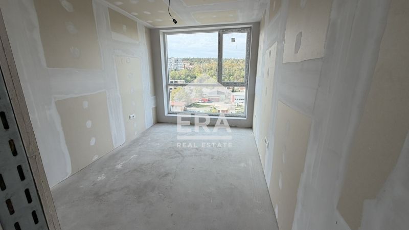 Продава се Тристаен апартамент в Варна, Аспарухово - 92 кв.м за 1729 €/кв.м - Снимка #8