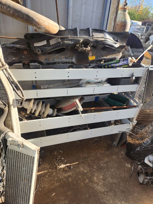 Rafturi metalice Autoutilitare