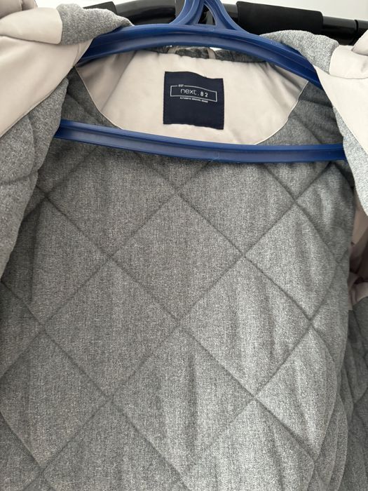 Куртки на мальчика.