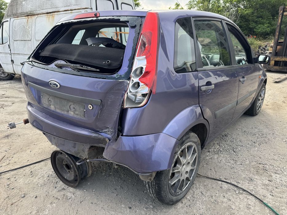 Ford Fiesta 1.4tdci 68hp 2005г На Части