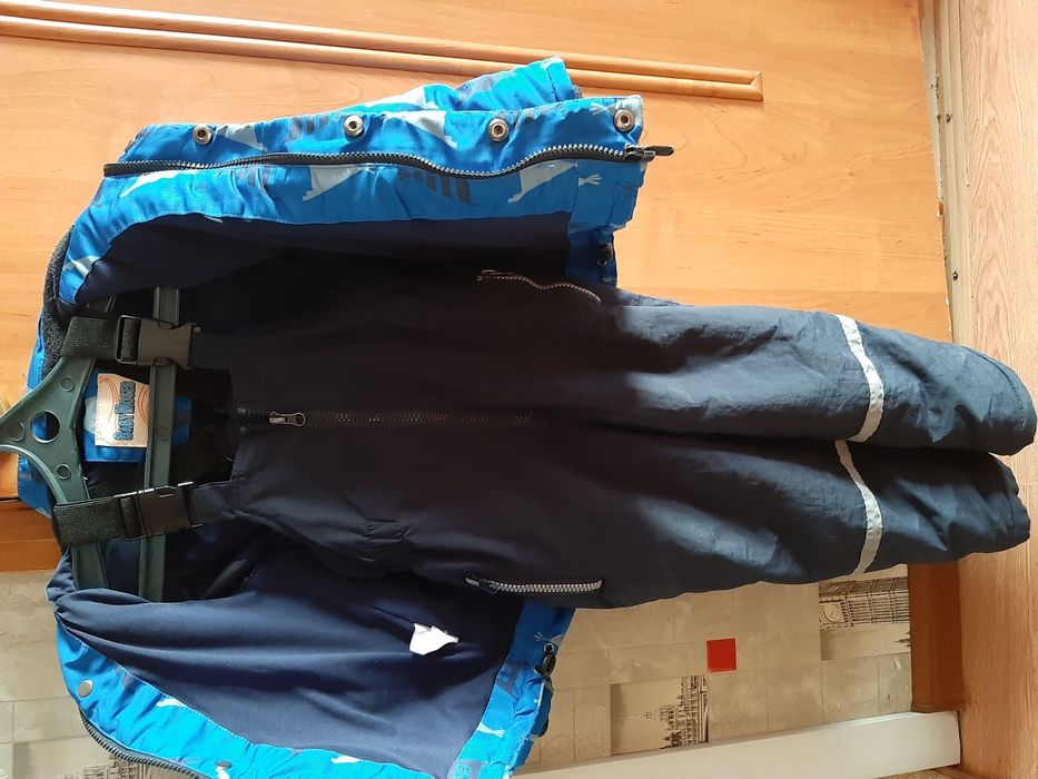 Продам костюм весна