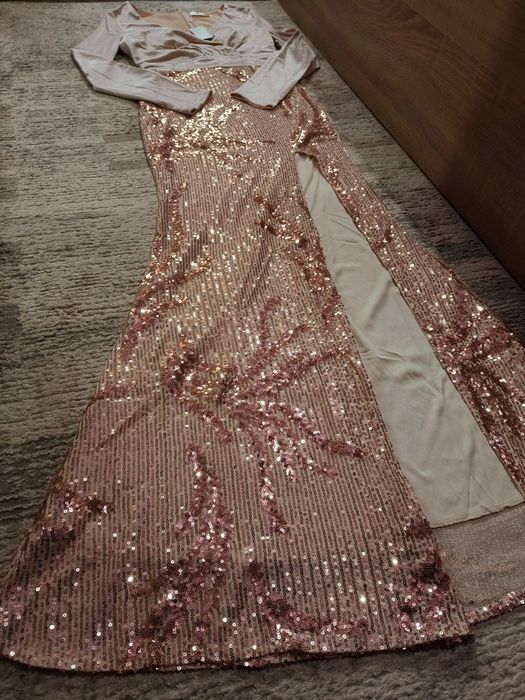 Rochie nouă elegantă de damă