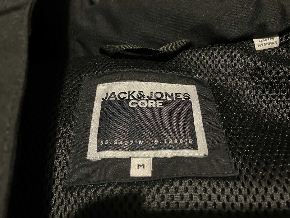 Намалено JACK & JONES Jcomeyland Hybrid Down Parka яке с качулка и пух