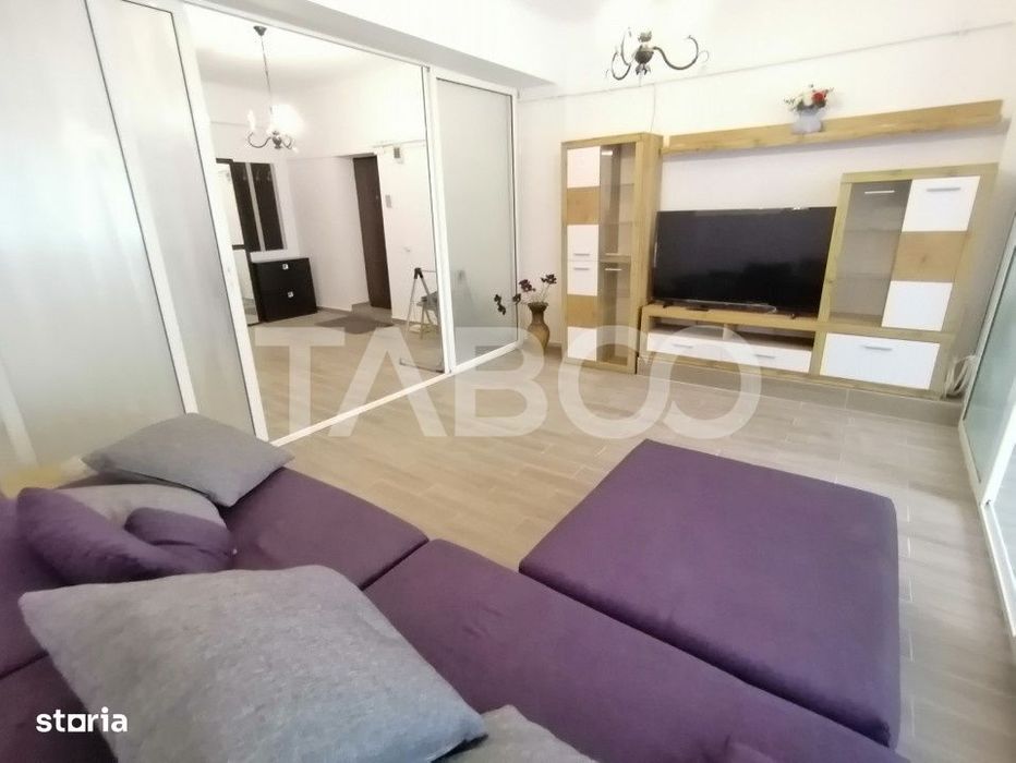 Apartament 3 camere 80 mpu pretabil spatiu comercial zona Strand Sibiu