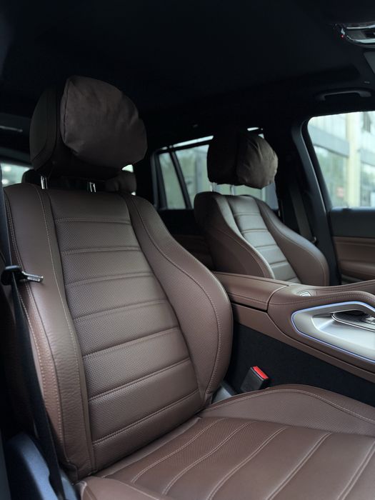 Mercedes Benz GLS450