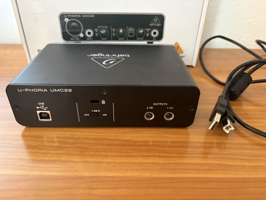 Interfață audio Behringer U-PHORIA UMC22