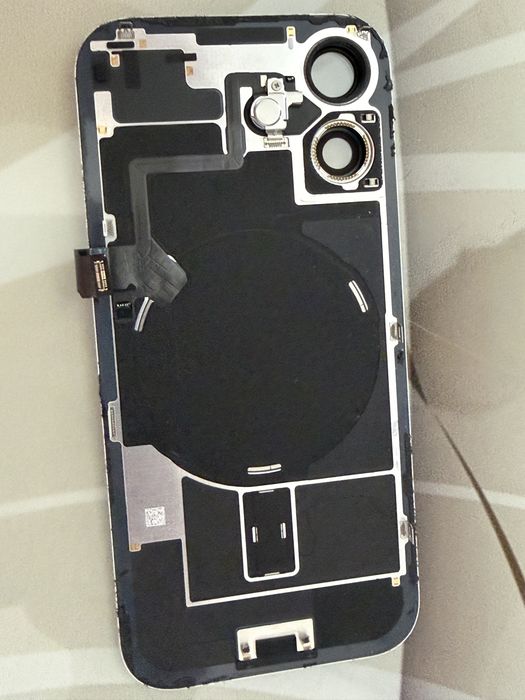 Capac spate iphone 17