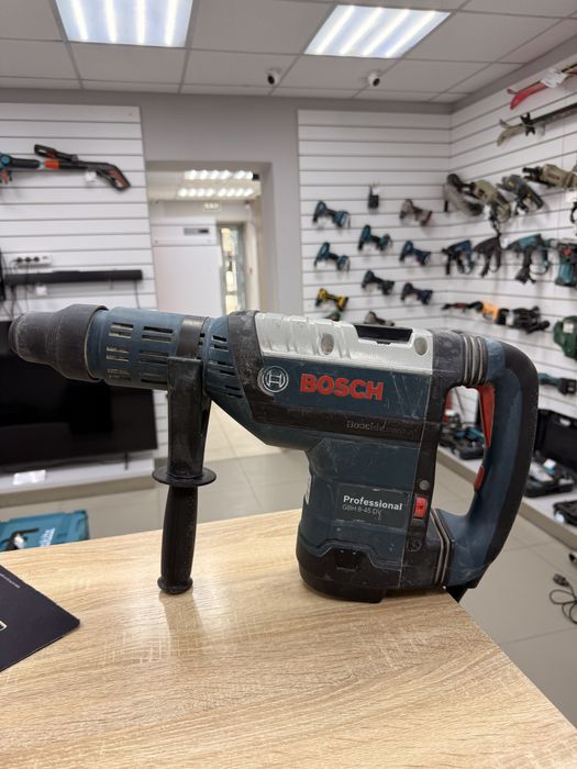Перфоратор Bosch GBH 8-45DV ТМ79