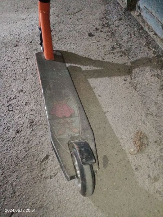 Продам трюковой самокат