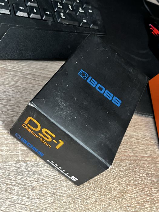 BOSS DS-1 (Distortion)