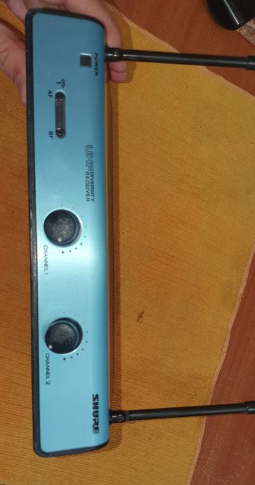 Продается микрофоны shure