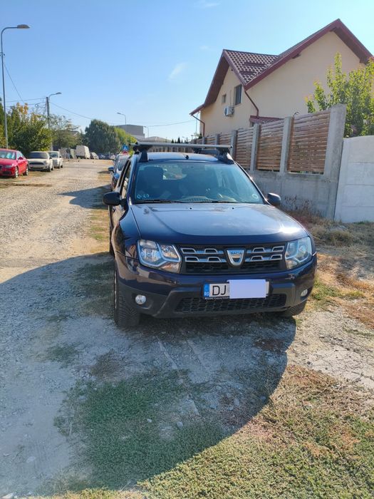 Vând Dacia Duster 2016