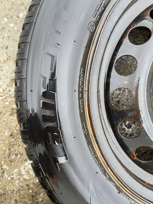 Anvelope de iarna 195 65 R15 Laufenn jante tabla 5x112