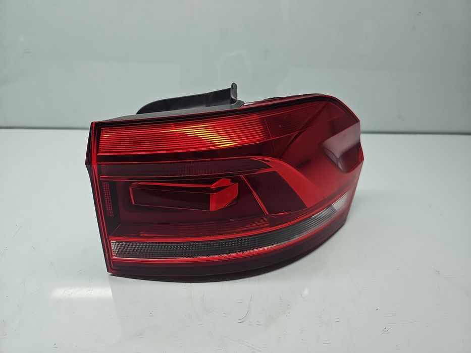 Stop aripa dreapta Volkswagen Touran (5T1) R-line [Fabr 2015-prezent]
