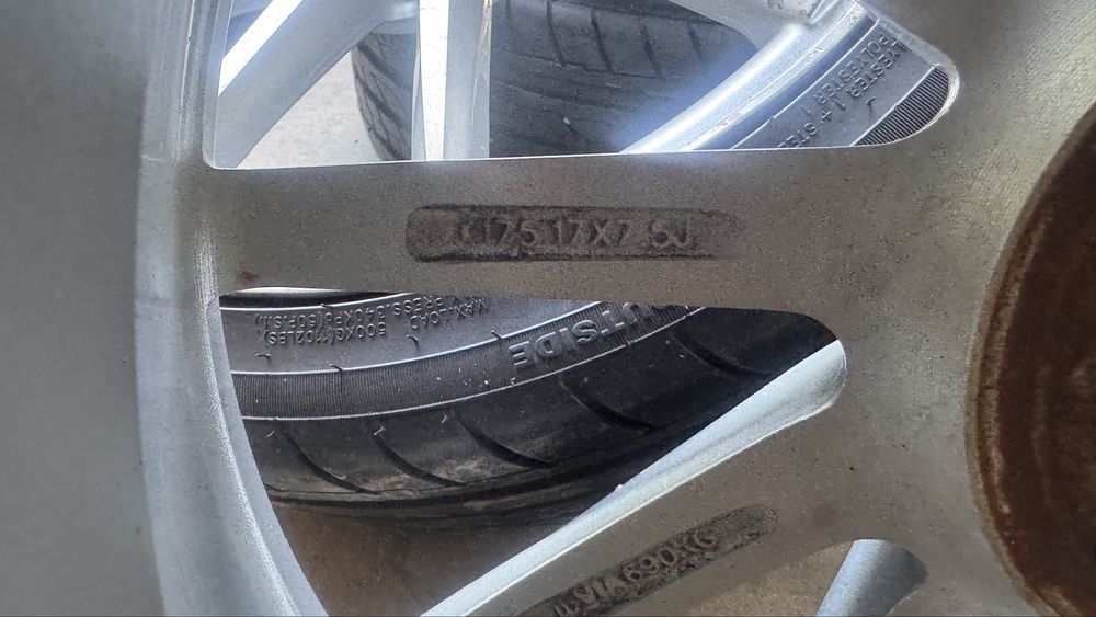 Продам диски VOSSEN R17