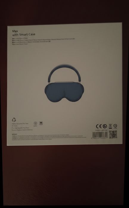 Airpods max. (Apple)