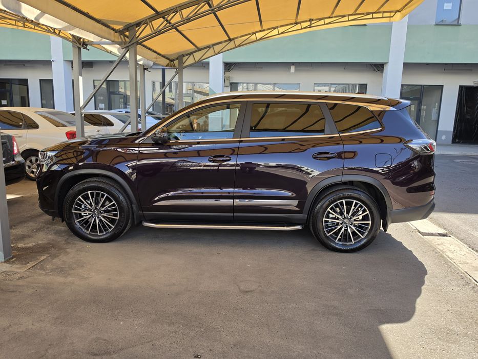 Chery tigo 8 pro max 7 kishilik srochni sotiladi kraska toza