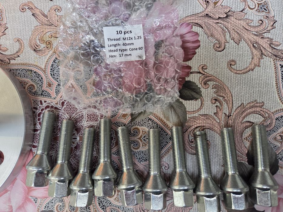 Distantieri jante alfa romeo opel saab etc  5x110. Grosime 15mm .