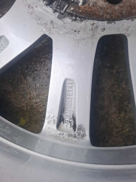 Джанти за пасат Б8 16