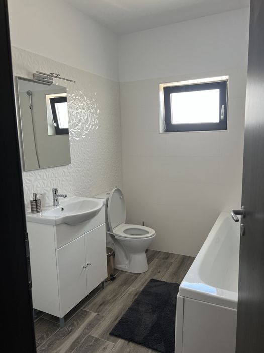 Apartament 2 camere de inchiriat