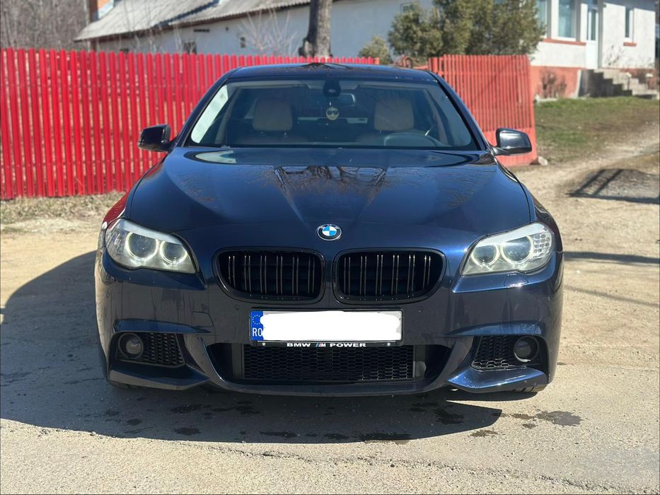 Se oferă spre vânzare BMW F10 X Draiv fab 2012