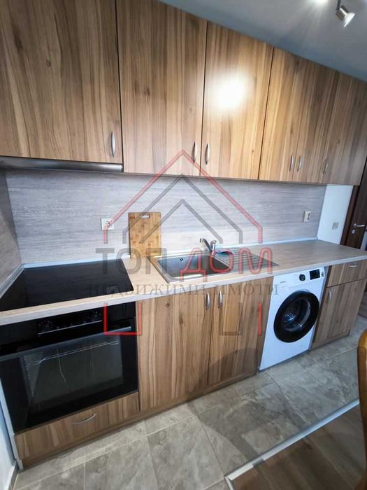 Продава се Тристаен апартамент в Варна, Колхозен пазар - 100 кв.м за 1650 €/кв.м - Снимка #2