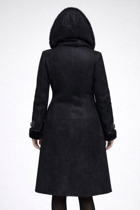 Продам облегченную натуральную дубленку