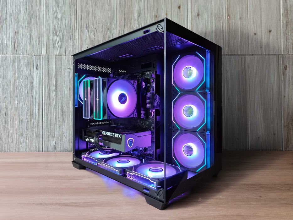 Геймърски компютър Ryzen 5 5600/RTX 5060/16GB DDR4/512GB SSD