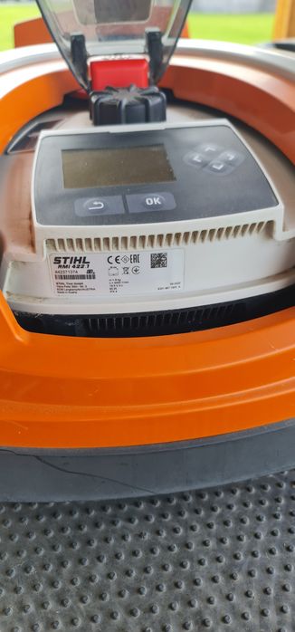 Косачка робот Stihl Imow RMI 422.1