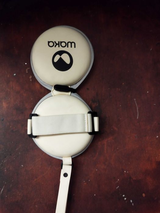 Поясная сумочка светлая