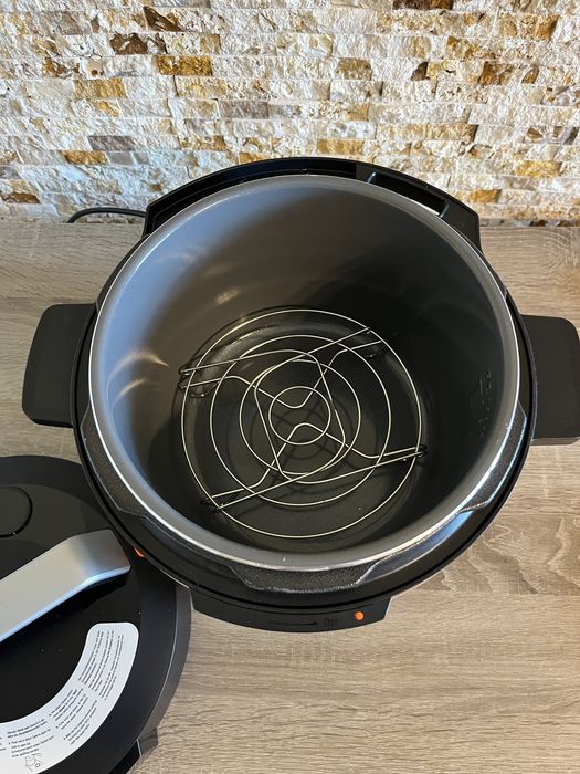 Vand Pressure Cooker Cosori 5.7 litri